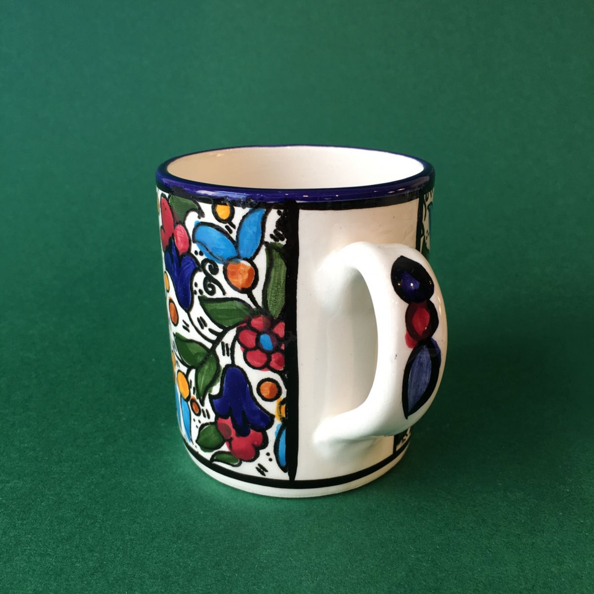 Mellomstor keramikkopp 8 cm, flerfarget